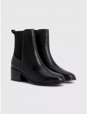 Tommy Hilfiger Leather Chelsea Bootie Shoes Black | 7682-XBFOY