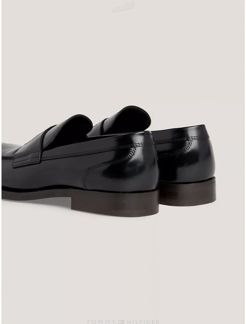 Tommy Hilfiger Solid Crest Loafer Shoes Black | 6190-OLHPW