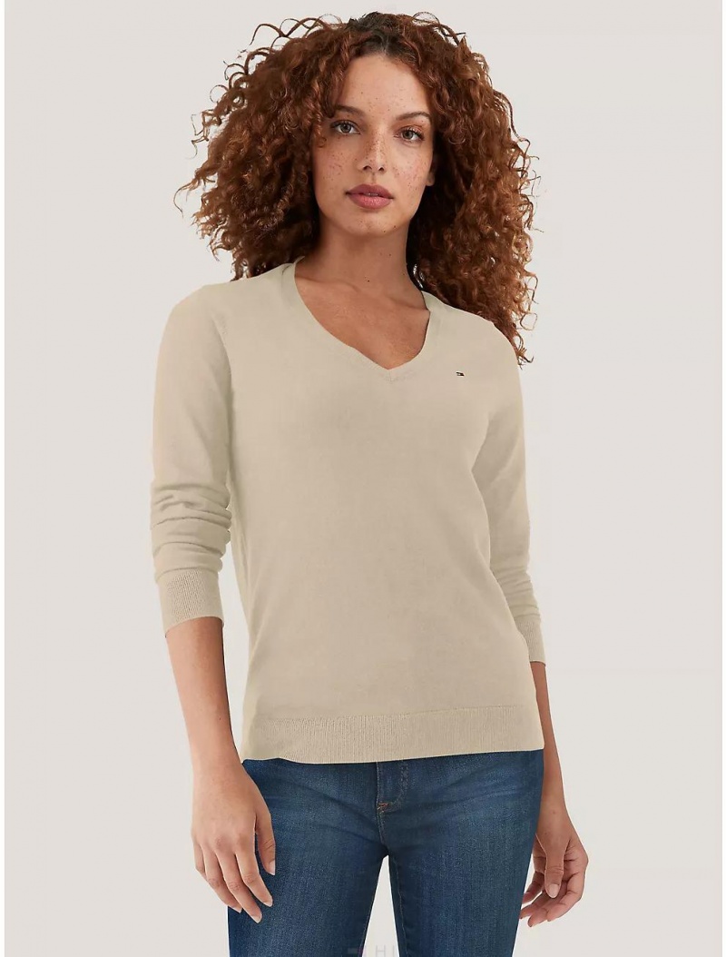 Tommy Hilfiger Solid V-Neck Sweater Sweaters Khaki Sand | 0247-YDWXR