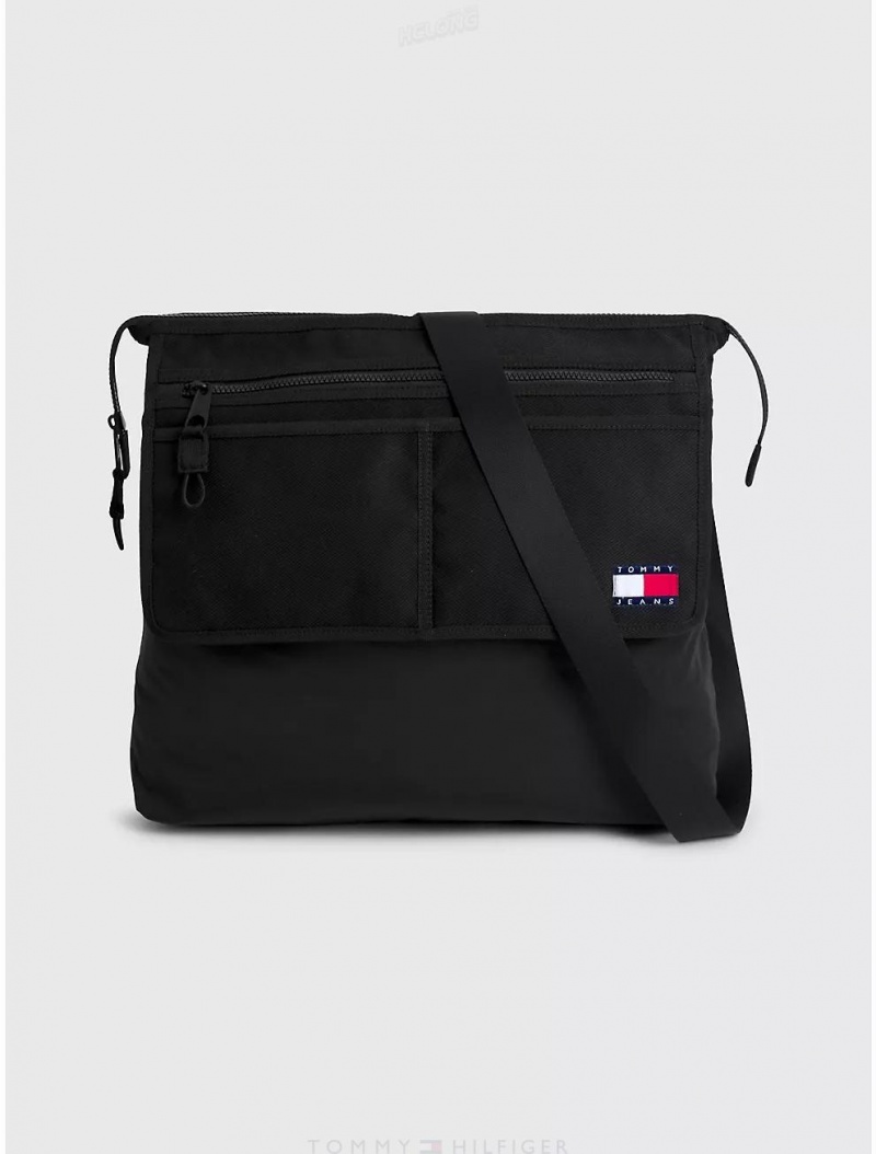 Tommy Hilfiger TJ Messenger Bag Bags Black | 0931-ZDCBK